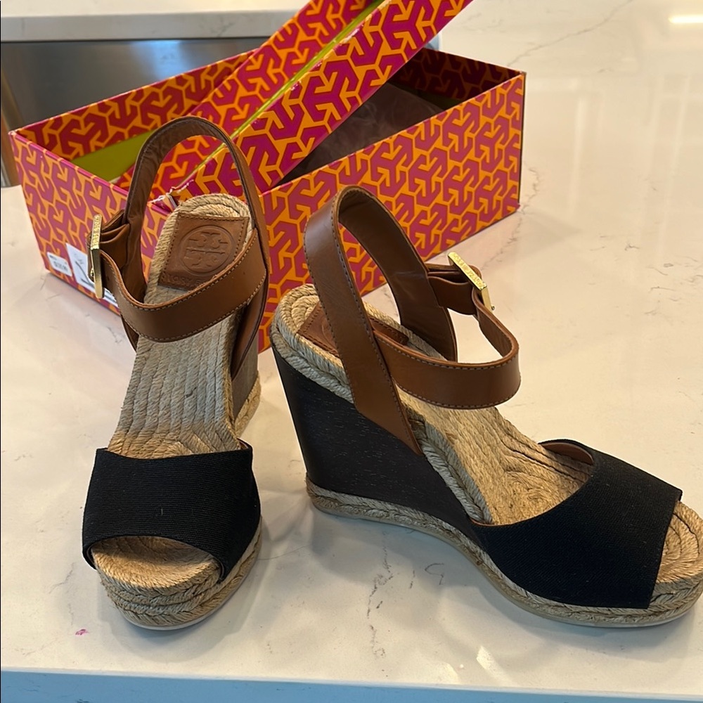 Tory Burch Black and Brown Wedge  Espadrille Sandals. size 5. in box. Like new.